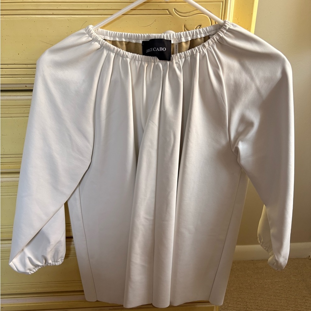 Women's White Top